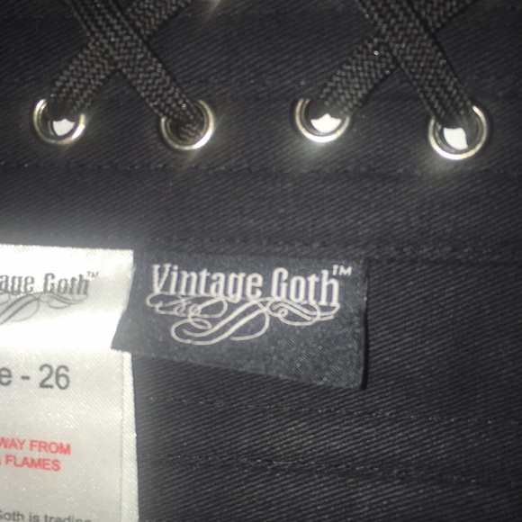 NWOT Vintage Goth Black Corset Size 26 - Picture 6 of 7